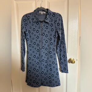 floral retro inspired mini dress, Size medium